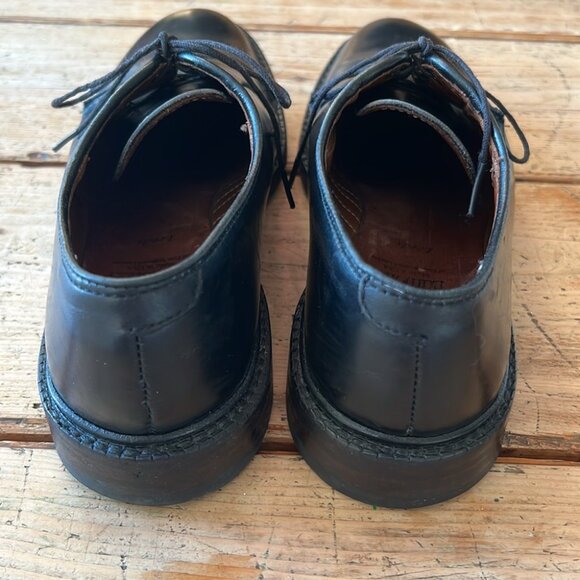 Allen Edmonds Black Leather Leeds Men's Derby Dress Shoes - Picture 4 of 12